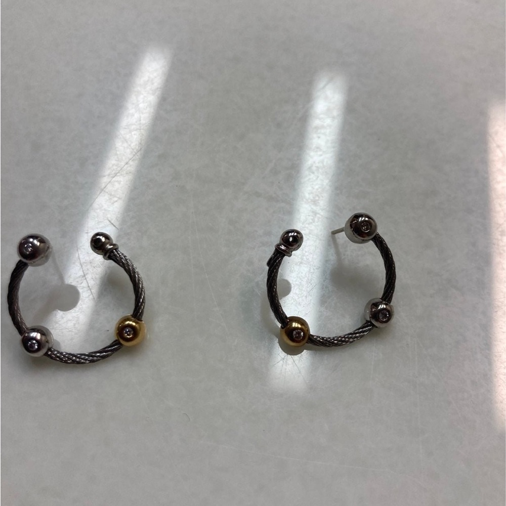 Chariol dimanondsyellow gold   and silver  Piercing Earrings